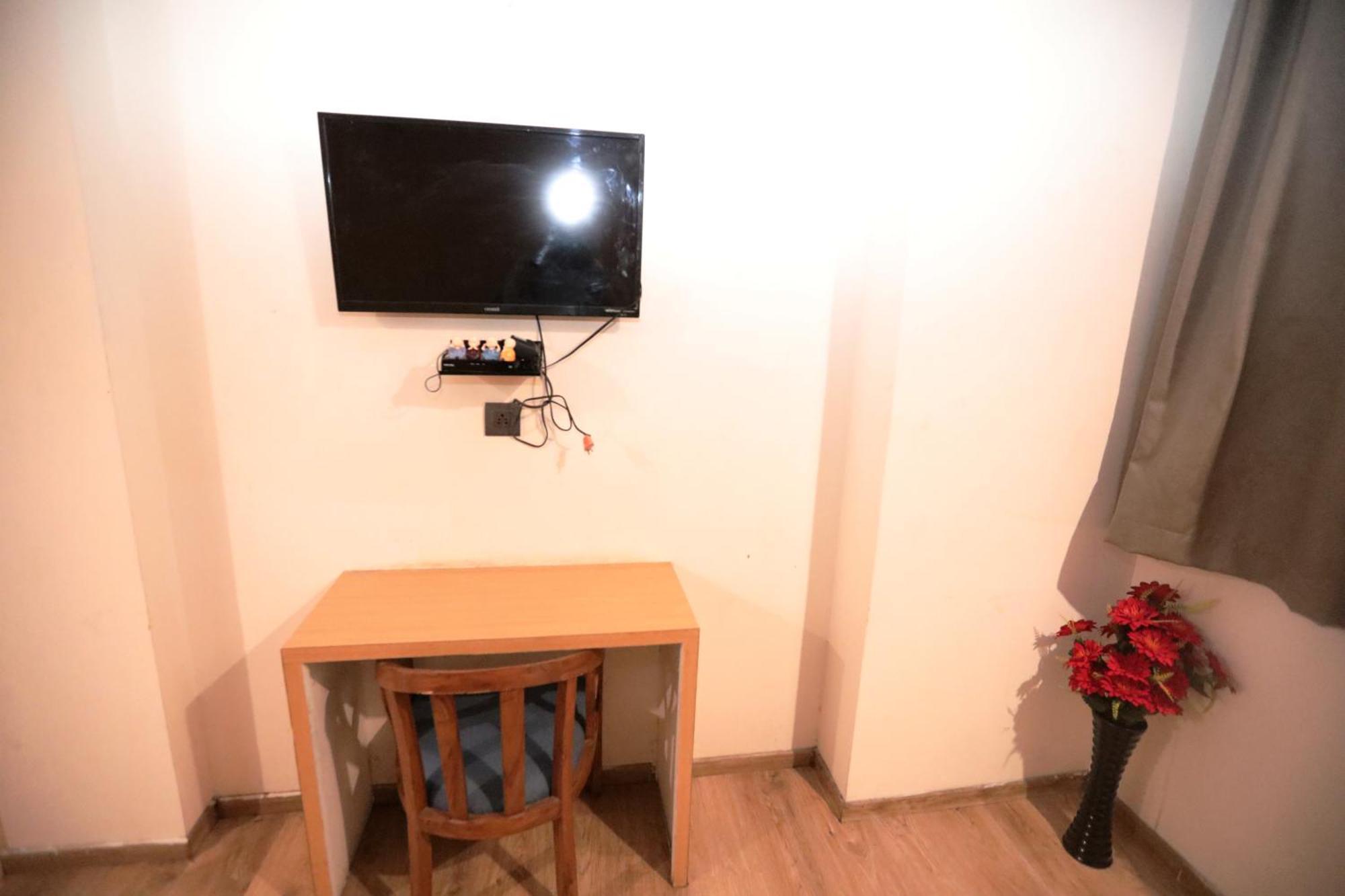 Hotel Noida Grand Sec 58 エクステリア 写真